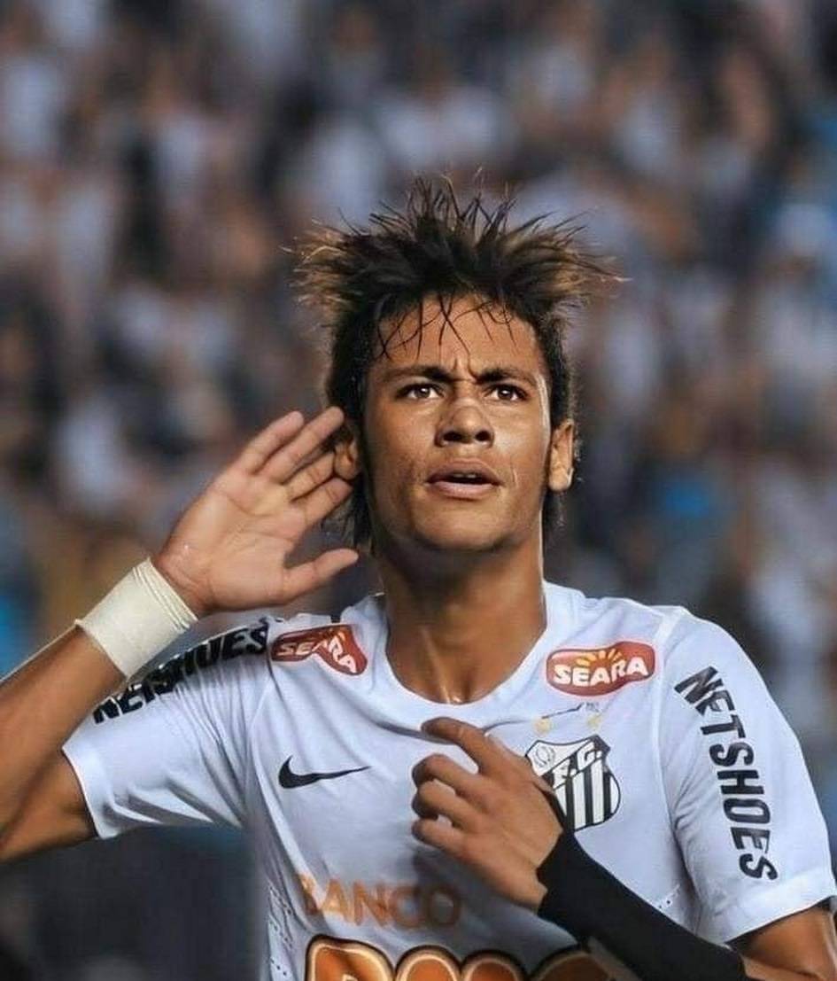 壹号娱乐 内马尔在美国队比赛中比赛规则变更，比赛规则变更引发热议！气势如虹延续